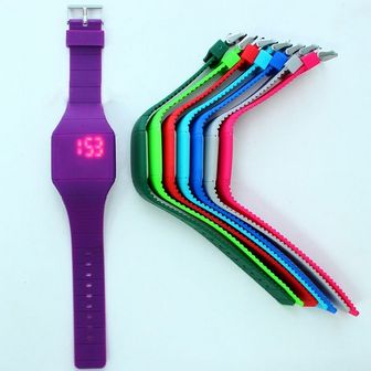 Watch- 8LZ89